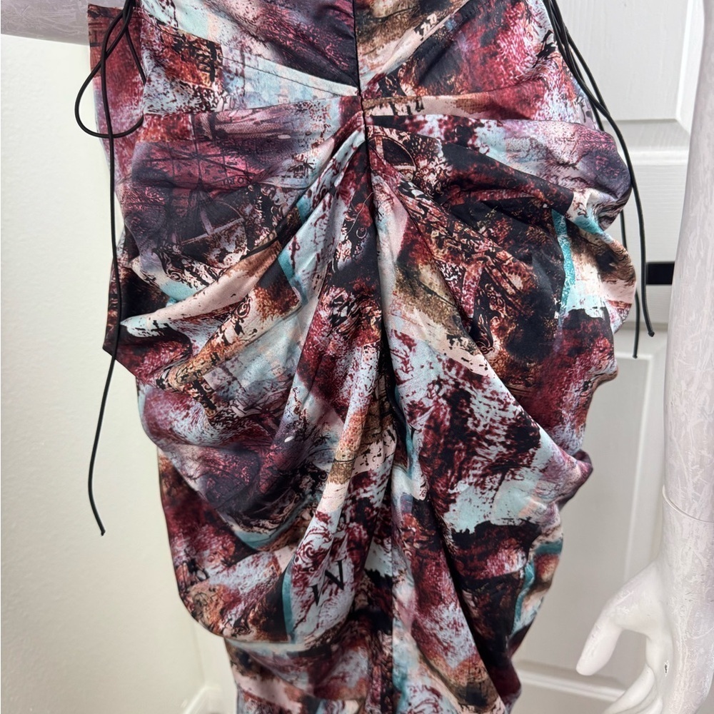 Pretty Little Thing Abstract Print Women's Dress Size 8. B14 - Picture 7 of 16